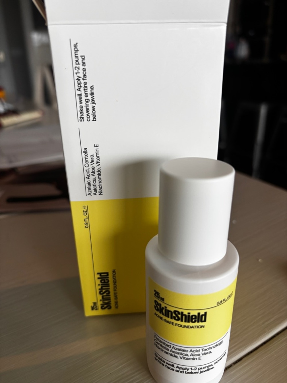 Method iq acne safe foundation NWT shade 035
